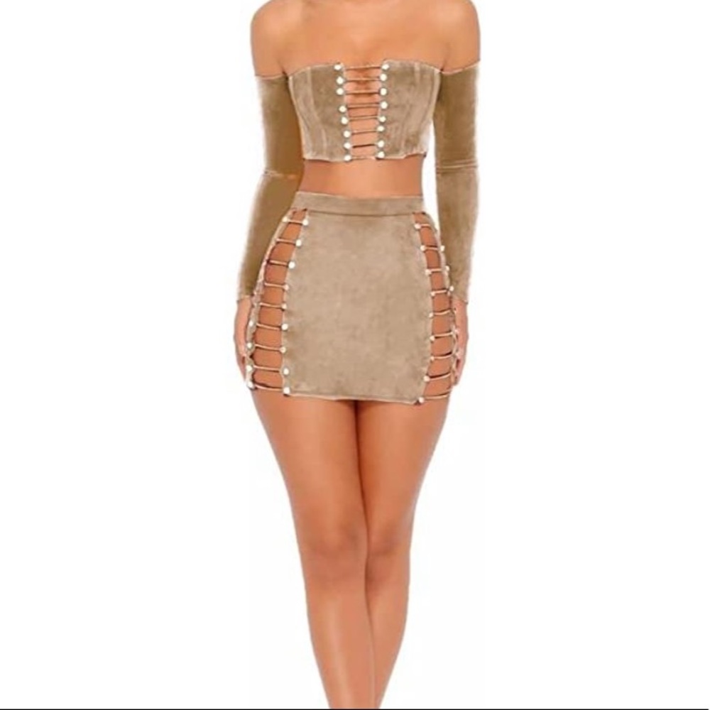 Two piece skirt set